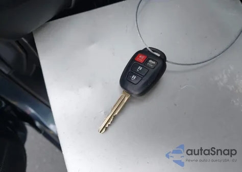 2018 Toyota Corolla Le z USA, uszkodzony, nr VIN 2T1BURHE3JC001619